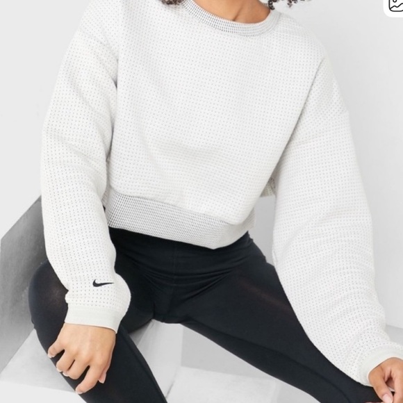 Nike Tops - Nike City Ready Cropped Crewneck Sweatshirt